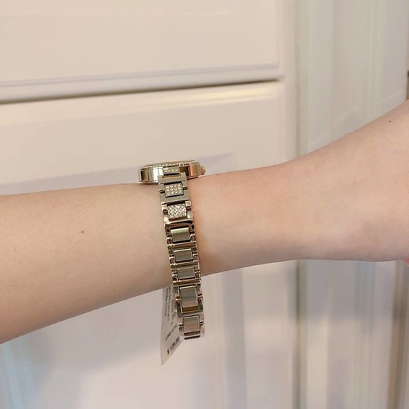 Fossil BQ3518 Mini Karli Three-Hand Gold-Tone Stainless Steel Watch - Picture 3 of 4